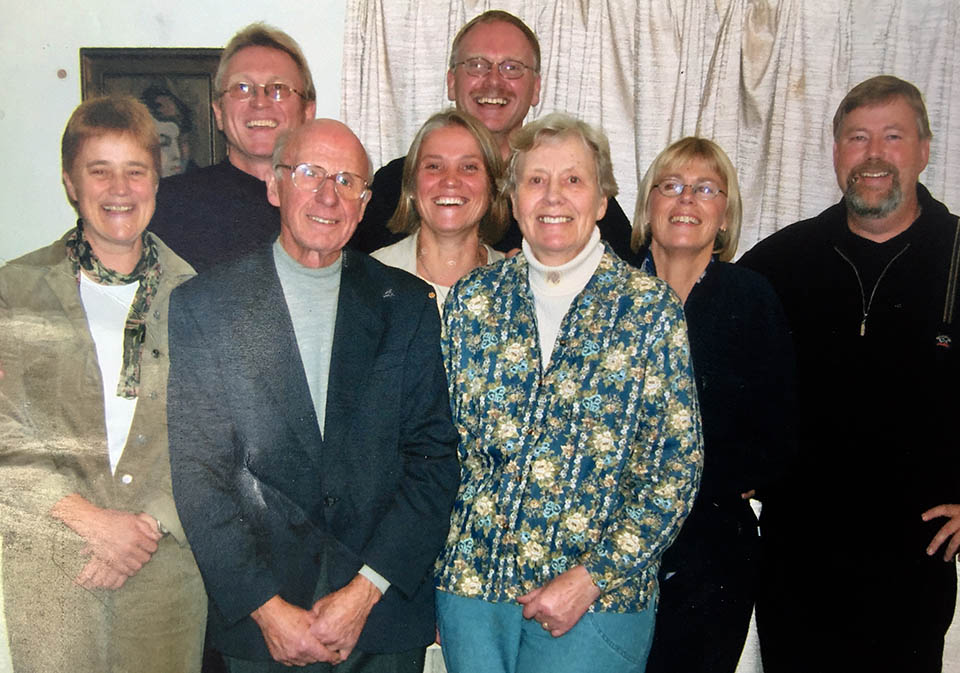 Torp family visiting Else in October 2002